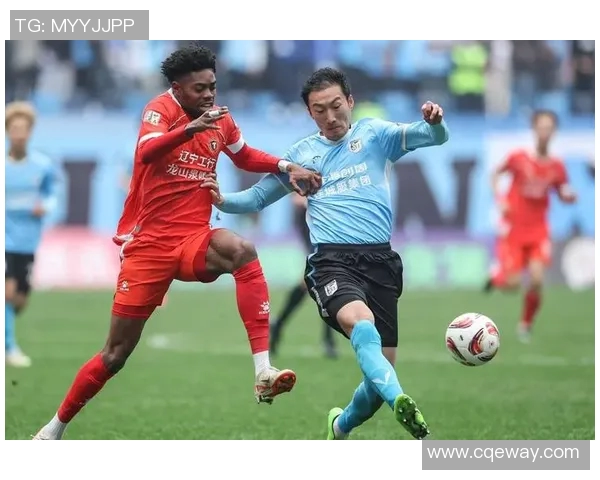 足球明星滑草庆祝活动精彩纷呈引发球迷热烈关注与参与